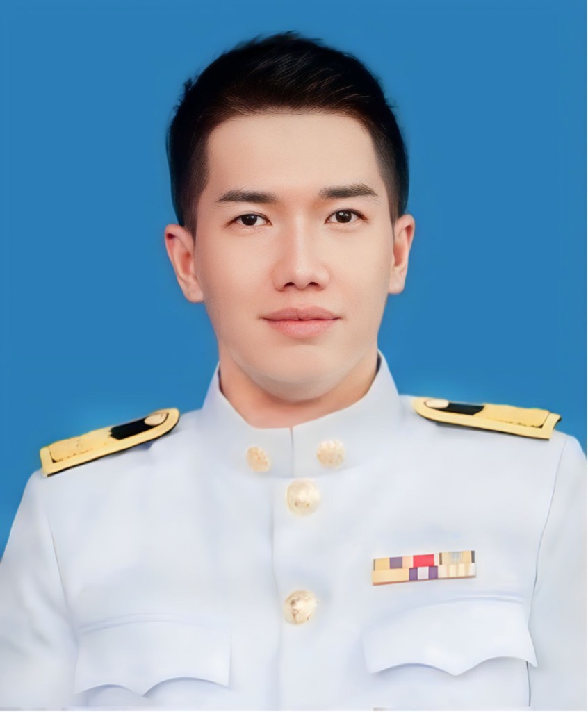อาจารย์นัยนรินทร์  ปราสาททอง